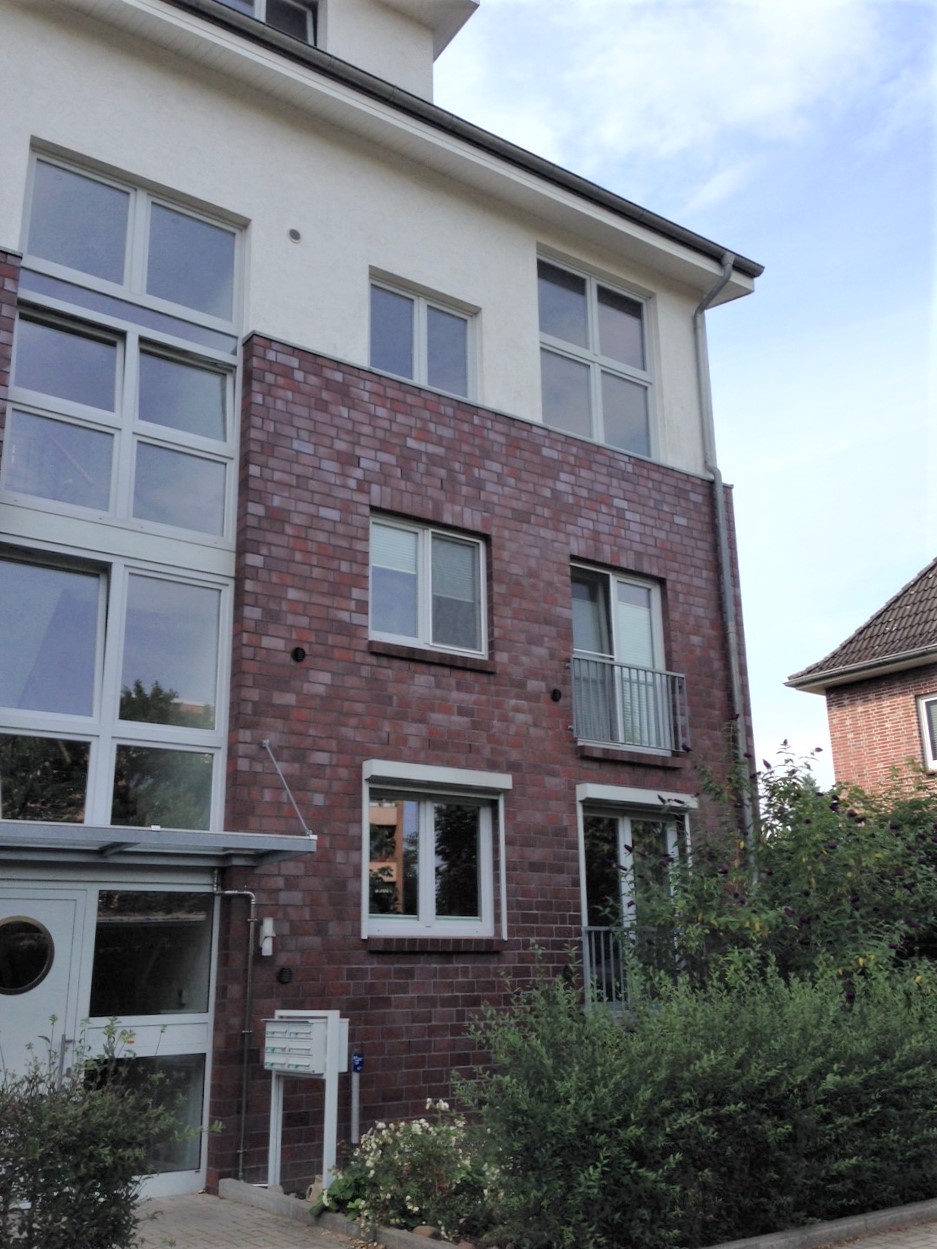 Moderne Erdgeschosswohnung in Halsenbek » www.ihw-hh.de